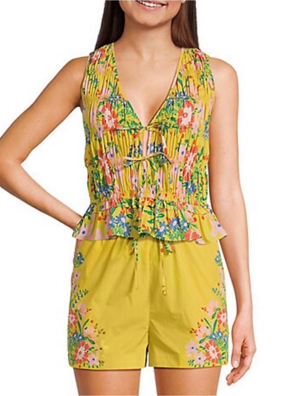 Chelsea & Violet Yellow Floral shorts